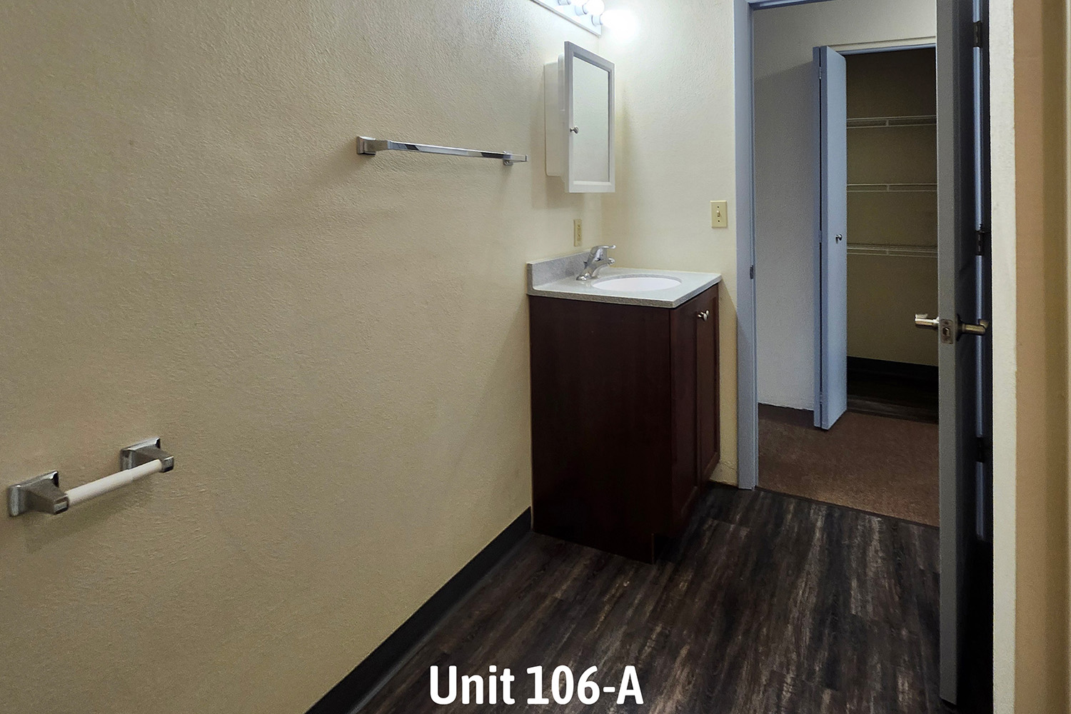 106 S First Street Interior