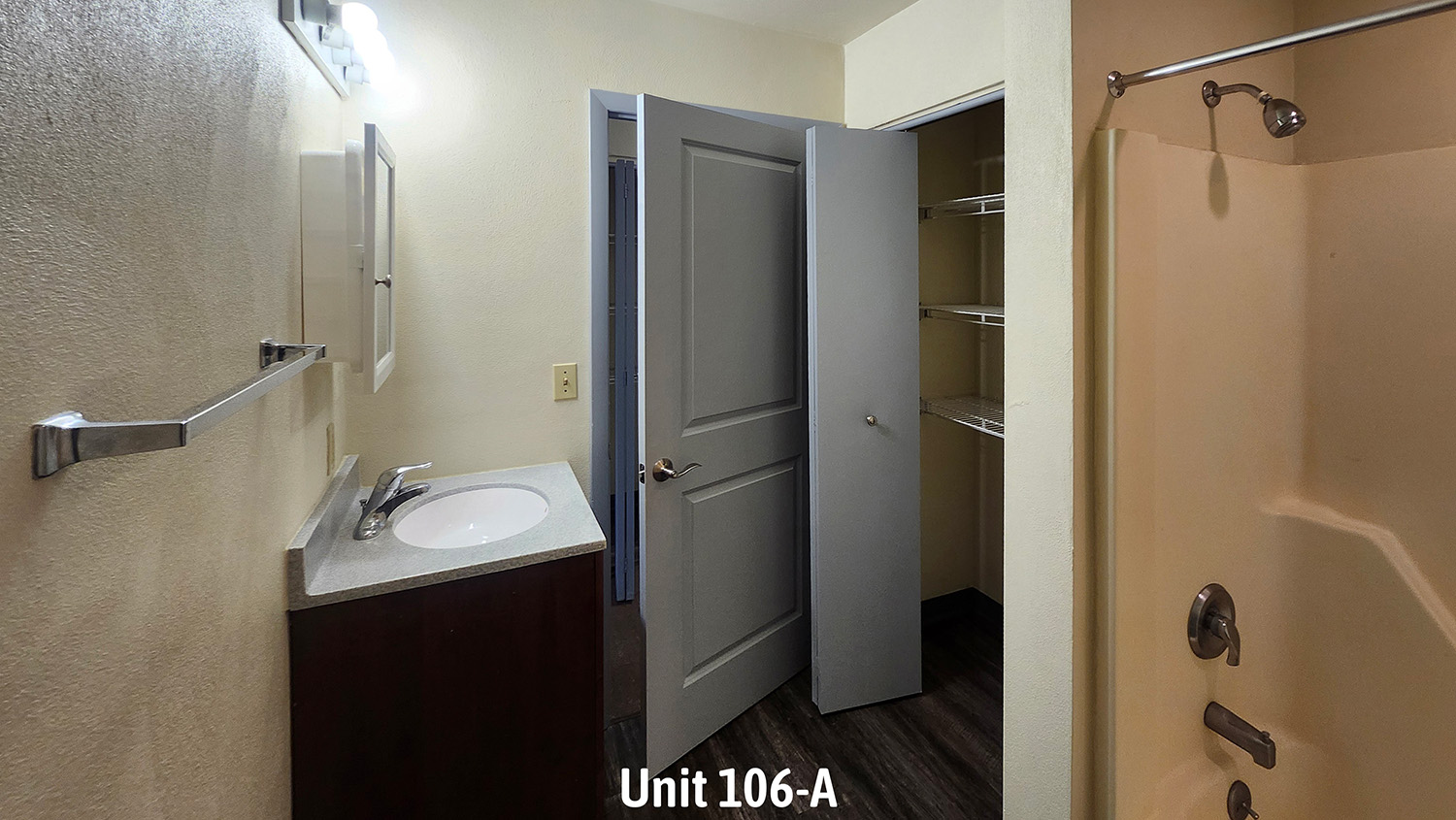 106 S First Street Interior